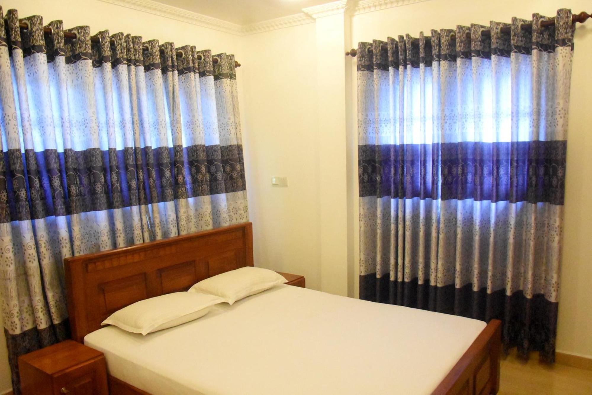 Rathna Gems Halt Hotel Ratnapura Exterior photo